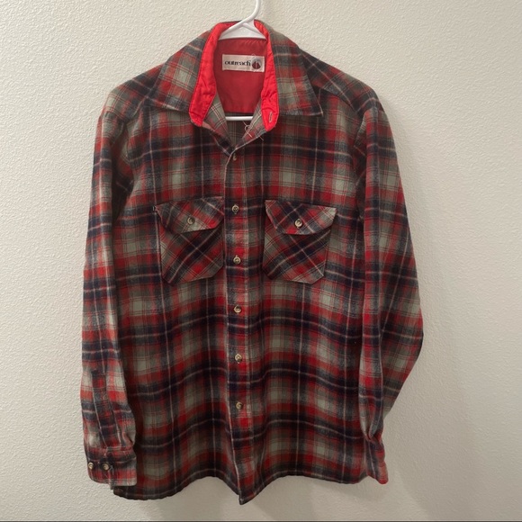 outreach Other - Outreach flannel shirt red medium